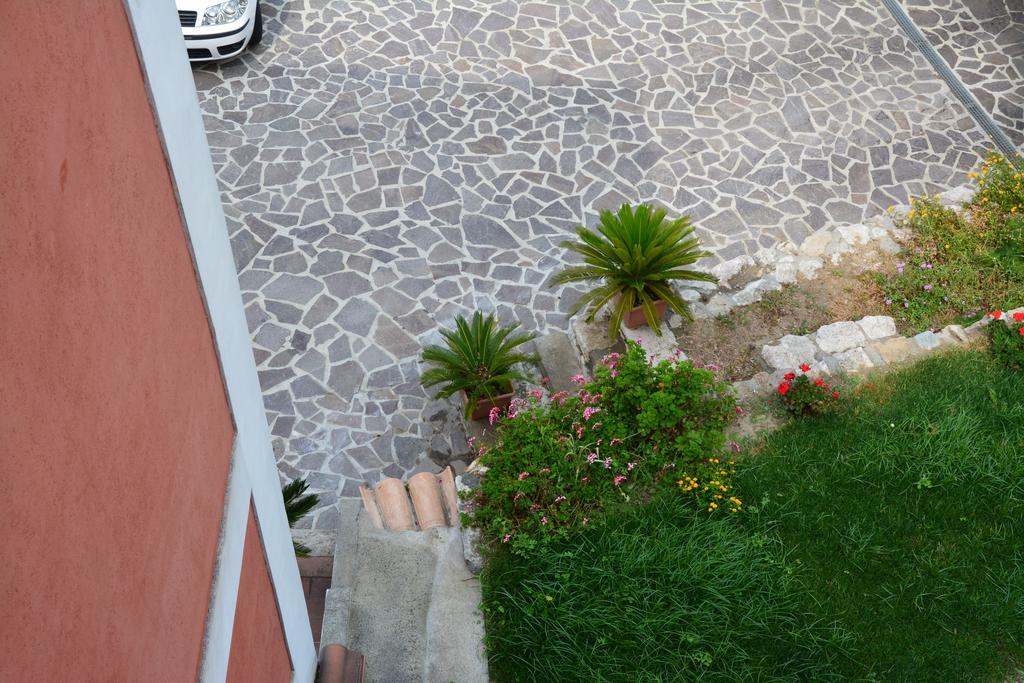 B&B La Casa Rossa Paola Exterior photo